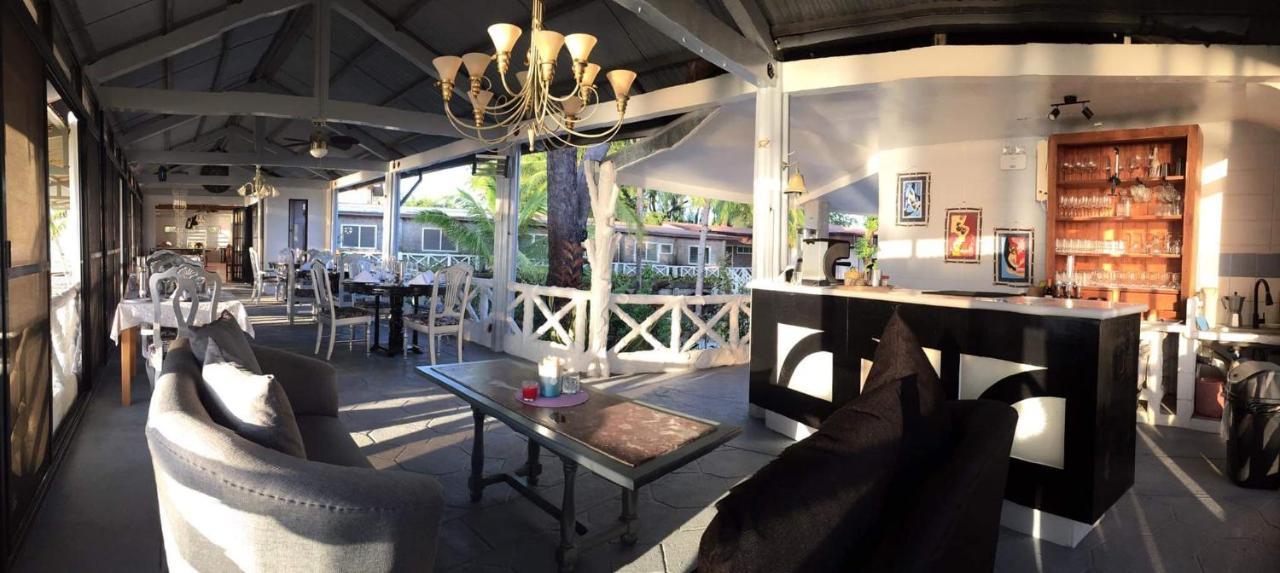 Sunbloom Beachfront Hotel And Restaurant Zambales Sinabacan Exteriér fotografie